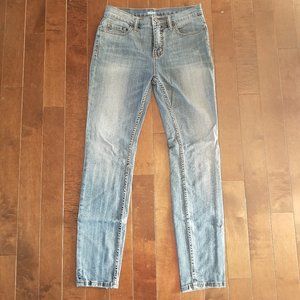 BDG High Rise Cigarette Ankle Denim